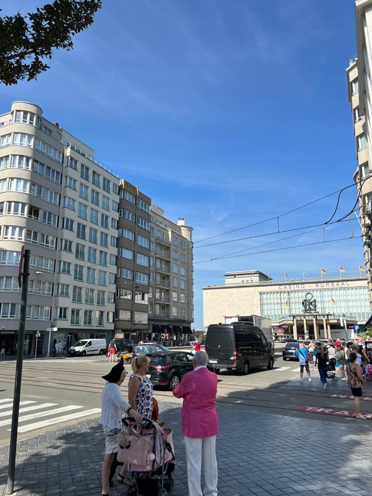 Renewed Luxurious Apartment At Casino Oostende Luaran gambar
